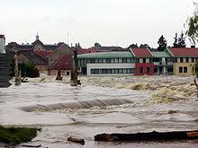 Vor allem unternehmen sind gegen hochwasserschäden versichert, während der schutz bei den. Hochwasser In Mitteleuropa 2002 Wikipedia