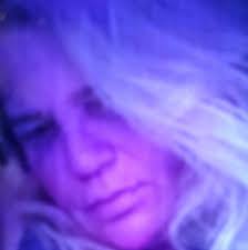 Yes Māori women perform haka! It's not just for the men. The style,  technique and tikanga will vary depending