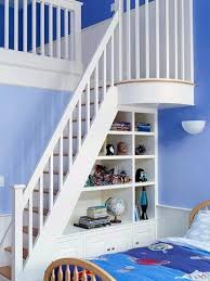 clever under the stairs bookshelf nook for kids merdivenler tasarim evler ev dekoru