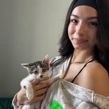 A big round of applause for these fantastic families who opened their  hearts and homes to a shelter pet! 🐾 Your “yes” means the world to us—and  even more to the furry