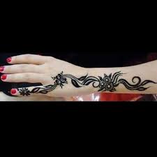 50 نقوش حناء للعرايس والصبايا على الايادى صور روعه تجنن منتدى اناقة و موضة ربة المنزل والبنات henna tattoo henna designs henna