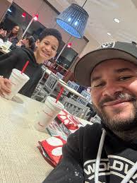 Chas Ford's Instagram, Twitter & Facebook