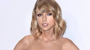 Taylor Swift nenecháva nič na náhodu: Už jej patria dve pornostránky