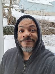 Good morning, guys. Apparently it snowed while I slept .🤣 Have a great and  safe day today 😎👋🏾♥️