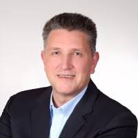 500+ "Schwerdtfeger" profiles