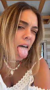 rita samaha (@ritzzzspam)