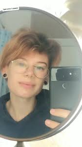 Sasha Crow (@sashacrow)