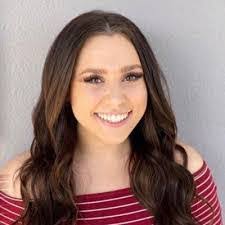 Lesia Lawrence's Instagram, Twitter & Facebook