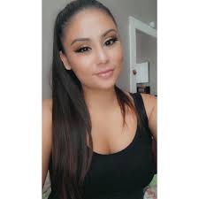 Happy birthday to one of RE's very own! We hope you had a wonderful  birthday, Amber Jade! Cheers!