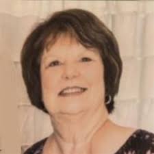 Cheryl Declue's Instagram, Twitter & Facebook