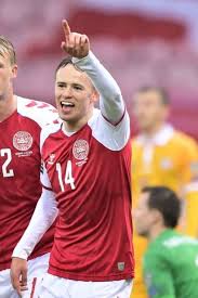 Mikkel damsgaard, 20, from denmark uc sampdoria, since 2020 left winger market value: Danemark Bei Der Em 2020 Aufstellung Kader Und Termine