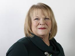 Register Star's Sue Oakes earns top honors within GateHouse