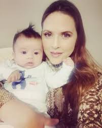 Aida Viñas (@aidavizo_makeup) • Instagram photos and videos