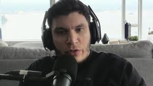 Eddie Craven's Instagram, Twitter & Facebook