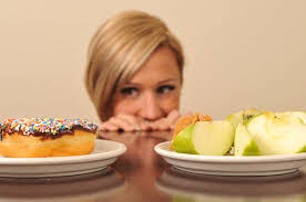 Restrained Eating Vs Intuitive Eating: Finding the Balance