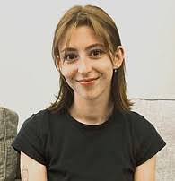 Rebecca Criddle's Instagram, Twitter & Facebook