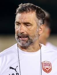 Bahrain continue training gathering