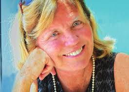 Barndos Direct Holds Grand Opening in Jamestown