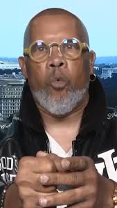 Influencer Amala Ekpunobi tells Piers Morgan about a "very strange" visit  she had this week concerning Diddy...