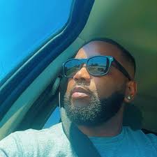 DO IT TO 'EM, LEVON MORTON! 😮‍💨 The 2026 South Oak Cliff Athletics RB  with a MASSIVE punt return TD against Duncanville. Watch here:  https://bit.ly/41ESEI1 #TXHSFB #DCTX #TexasFootball #SouthOakCliff