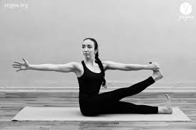 Badha Asanda Jatara Parivartanasana Bound Seated Spinal Twist Yogea Yoga Outside Of The Box Seated Yoga Poses Twist Yoga Yoga
