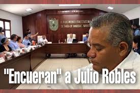 Encueran» en sesión de Cabildo al Síndico Julio Robles