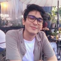 30+ "Axel Valerio" profiles