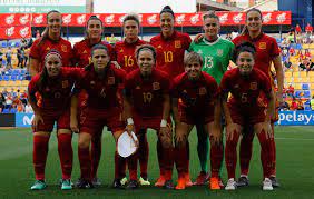 La vuelta del público a las gradas. Oficial La Seleccion Femenina Viajara A Rusia Para Apoyar A Espana Por Primera Vez En Un Mundial Rfef Es