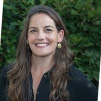 Holly Mcdaniel's Instagram, Twitter & Facebook