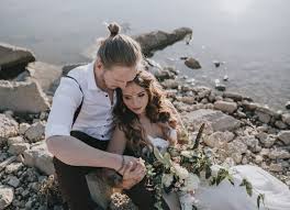 Wer die hochzeit nur zu zweit genießen möchte, der braucht sich natürlich auch um die location keine gedanken zu machen. Lotti Marvin Elopement Auf Mallorca
