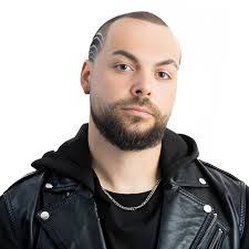 Patrick Madsen's Instagram, Twitter & Facebook