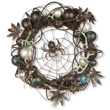 Wreaths cast the first impression on your guests and they are the first ones to induce a wave of scariness amidst your guests. 9 Best Halloween Wreaths For 2020 Front Door Halloween Wreath Ideas