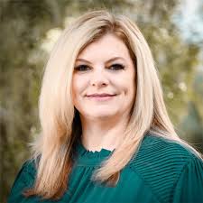 Tonya Daley's Instagram, Twitter & Facebook