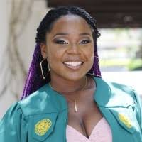 2900+ perfiles de «Roxanne Thomas»