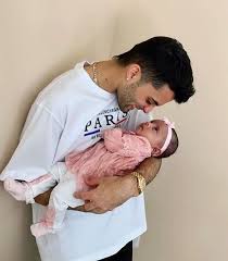 Let's begin the discussion of his relationship with. Karen On Twitter In 2020 Girlfriend And Boyfriend Goals Boy Bands Brian Christopher