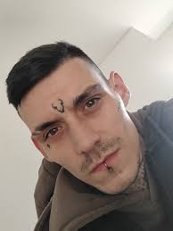 I'm Single Taken Kinda weird, not gonna lie