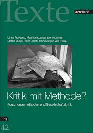 Jahrestag des kriegseintritts der usa in den ersten weltkrieg setzt der wiener aktionskünstler donhofer. Pdf Kritik Mit Methode Forschungsmethoden Und Gesellschaftskritik