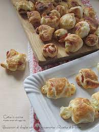 Check spelling or type a new query. Bocconcini Di Pasta Sfoglia Speck E Scamorza Ricetta Di Flavia Catia In Cucina