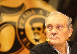 Prada A Tope repasa su biografía en El País: la visita de Amancio Ortega,  su paso por la política, la cárcel y el éxito del Palacio de Canedo