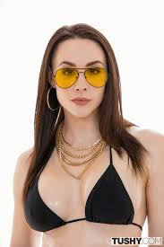 Free Porn Pics of Chanel Preston strips off her black underwear and poses  nude - MyPornstarBook.net