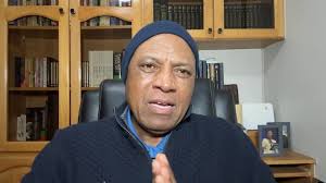 Presiding Bishop Mosa Sono and Bishop Freddy Edwards pray for the President  as he concludes his address. #Heritage19 #PresidentialVisit