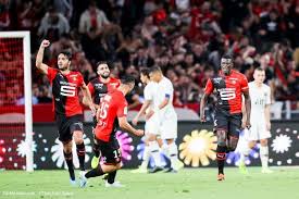Découvrez les visages du stade rennais football club pour la saison 2007/2008. Rennes Un Joueur De 16 Ans Dans Les Buts Contre Cluj