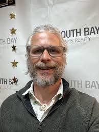 Sharon Corcoran's Instagram, Twitter & Facebook