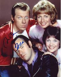 Cindy Williams Michael McKean David Lander Signed Laverne & Shirley  Photograph