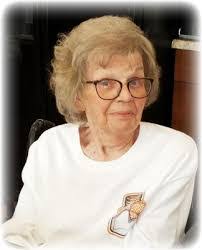 Judy Manis's Instagram, Twitter & Facebook