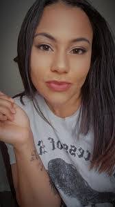 Keri Roberson's Instagram, Twitter & Facebook