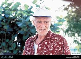 RICHARD HARRIS in WRESTLING ERNEST HEMINGWAY, 1993, directed by RANDA  HAINES. Copyright WARNER BROTHERS. - Album alb275427