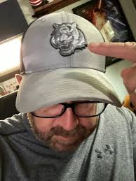 BENGALS ARE BACK! Let's see a selfie in...