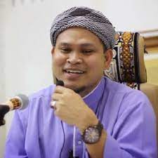 Perang badar adalah perang bersejarah yang dilakukan oleh. Ustaz Abdullah Khairi Ceramah Apps I Google Play