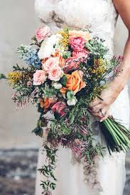 Summer weddings couldn't be more beautiful! 25 Gorgeous Bridal Bouquets For Spring Summer Weddings Elegantweddinginvites Com Blog